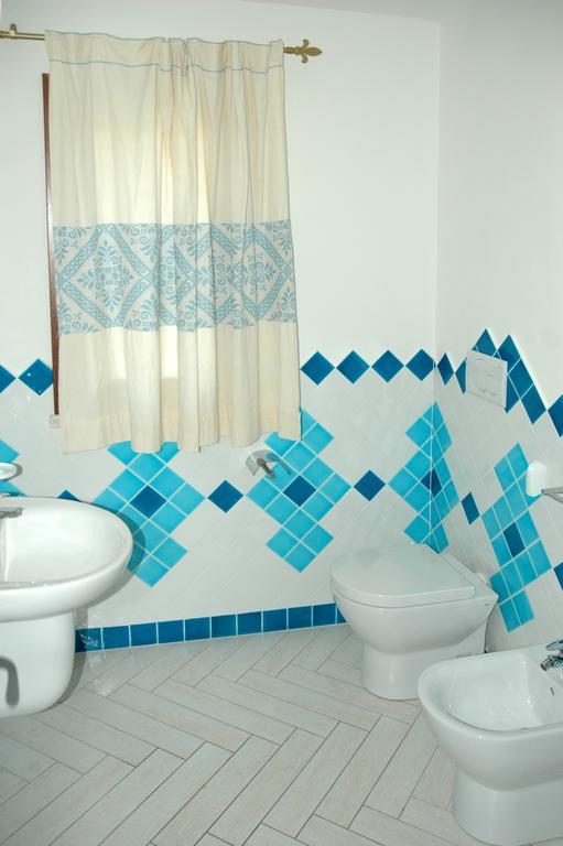 سان تيودورو Holiday Homes Stella Marina الغرفة الصورة