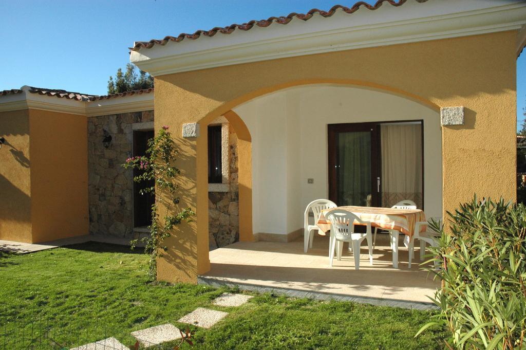 سان تيودورو Holiday Homes Stella Marina الغرفة الصورة