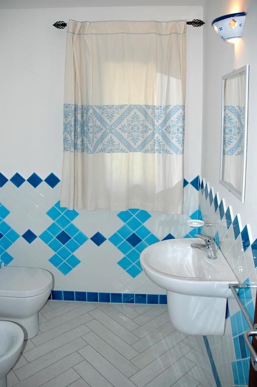 سان تيودورو Holiday Homes Stella Marina الغرفة الصورة